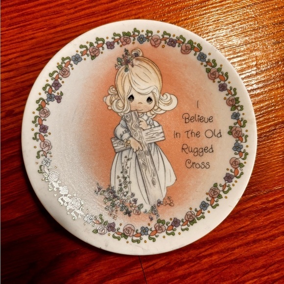 Precious Moments "I Believe In The Old Rugged Cross" Mini Porcelain Plate - Picture 1 of 2